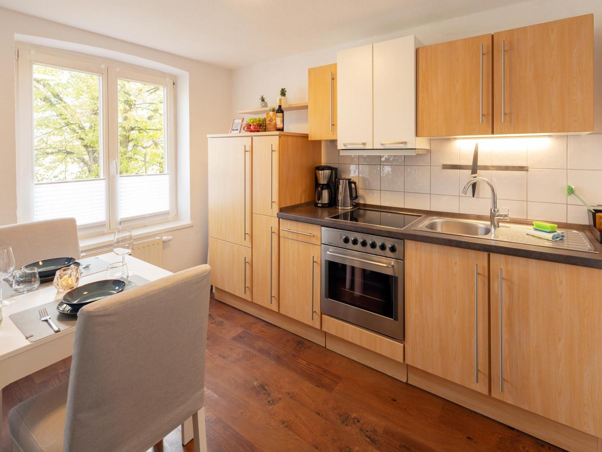 Schlosskoenig - Modernes & Zentrales Apartment Mit Balkon Und Arbeitsplatz Σβερίν Εξωτερικό φωτογραφία